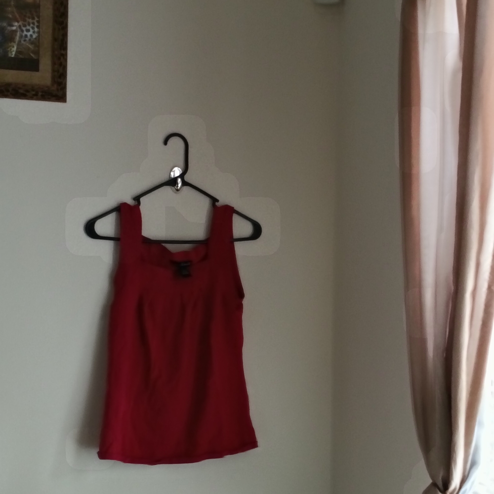 Willi Smith Blouse Women M Red/ Pink Tank Top Preppy Elegant Versatile Staple